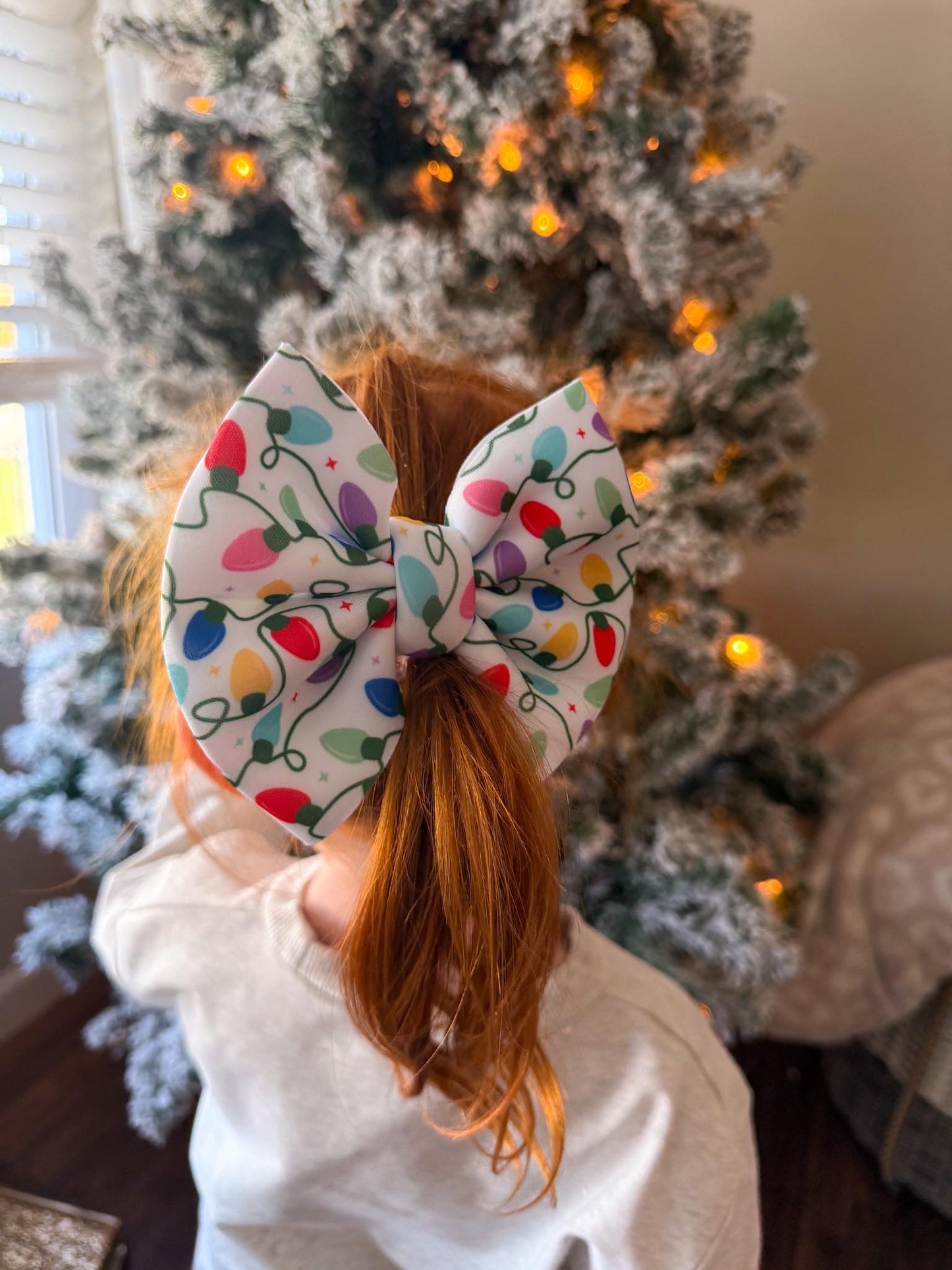 HOLIDAY GLOW