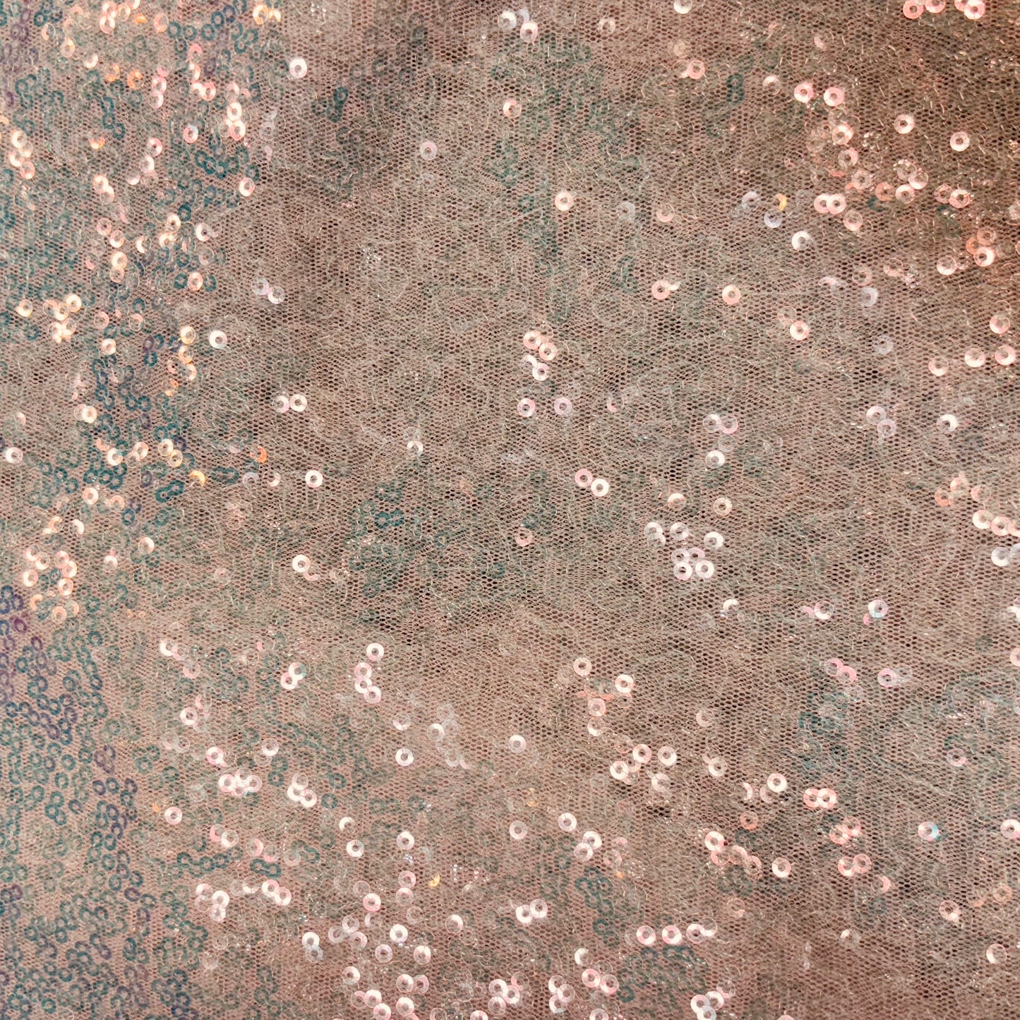 DECEMBER (sequin)